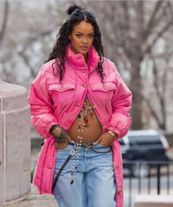 Rihanna Biography 